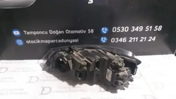 Volkswagen Polo Sağ Far