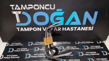 Toyota Corolla Sağ Sis Çerçevesi