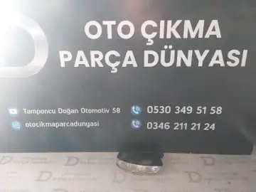 Volkswagen Golf 7 7.5 Sağ Ayna Kapağı Sinyalli (13-19)