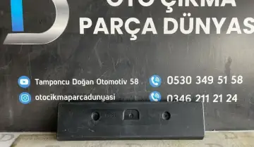 Nissan Navara D23 Ön Plaka Bakaliti