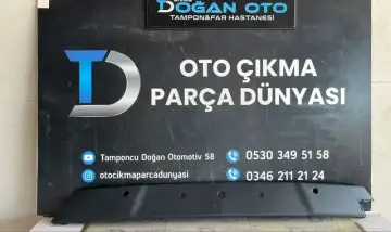 Opel Astra J Ön Plakalık Alt Plastiği Sensörlü