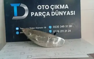 Renault Fluence Sağ Far Orjinal Çıkma (10-13