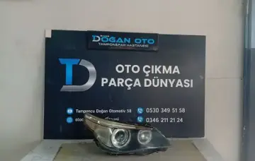 BMW E60 5 Serisi Orjinal Çıkma Sağ Far (03-10)