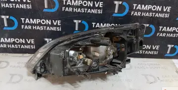 Ford Focus MK2 Sağ Ön Far Orjinal Çıkma (04-08)
