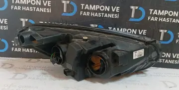 Ford Courier Sol Ön Far Orjinal Çıkma (18-23)
